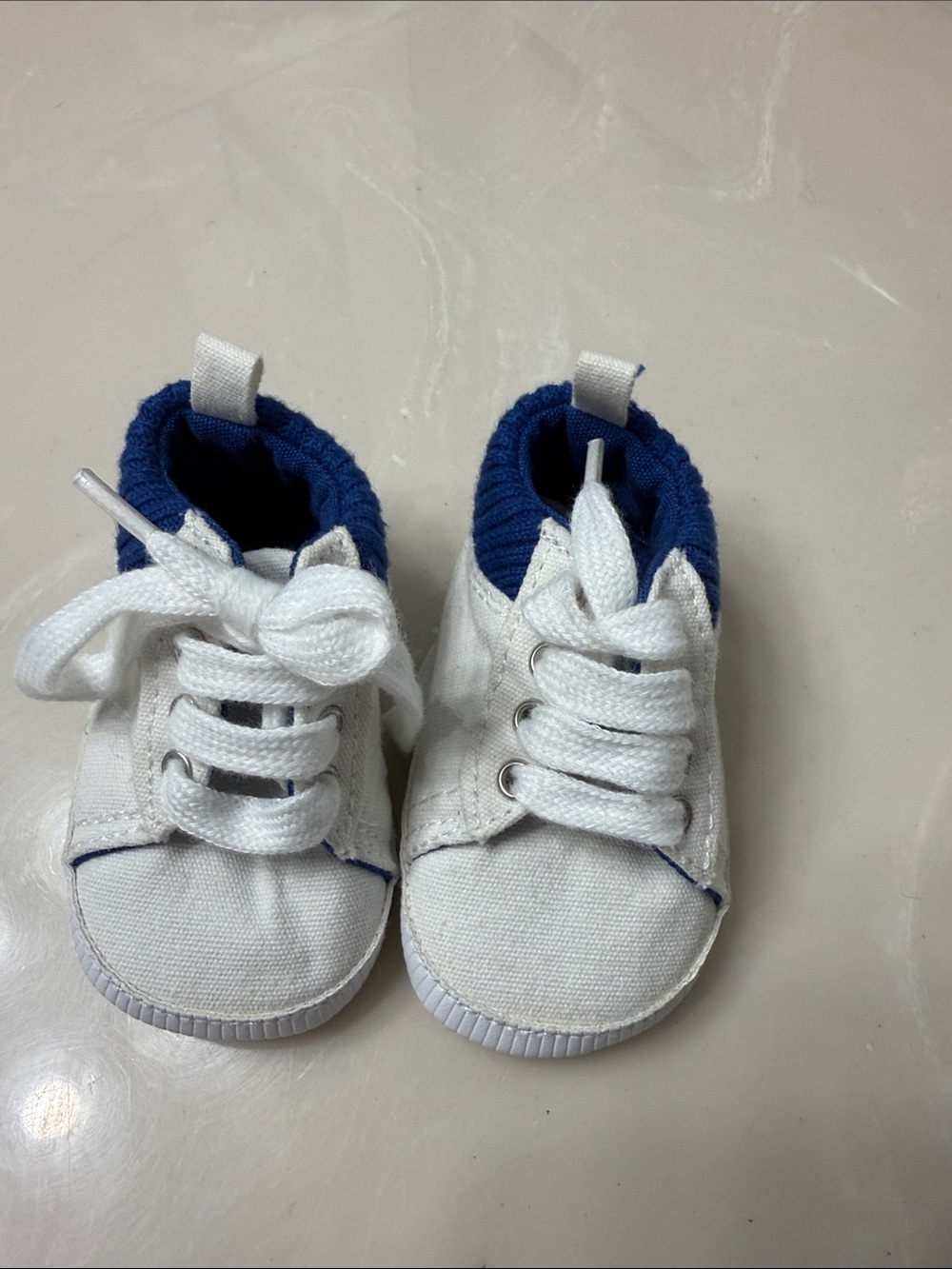 GAP White and Blue Kids Canvas Sneakers